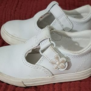 Little girls Daphne T Strap Keds size 6 wide